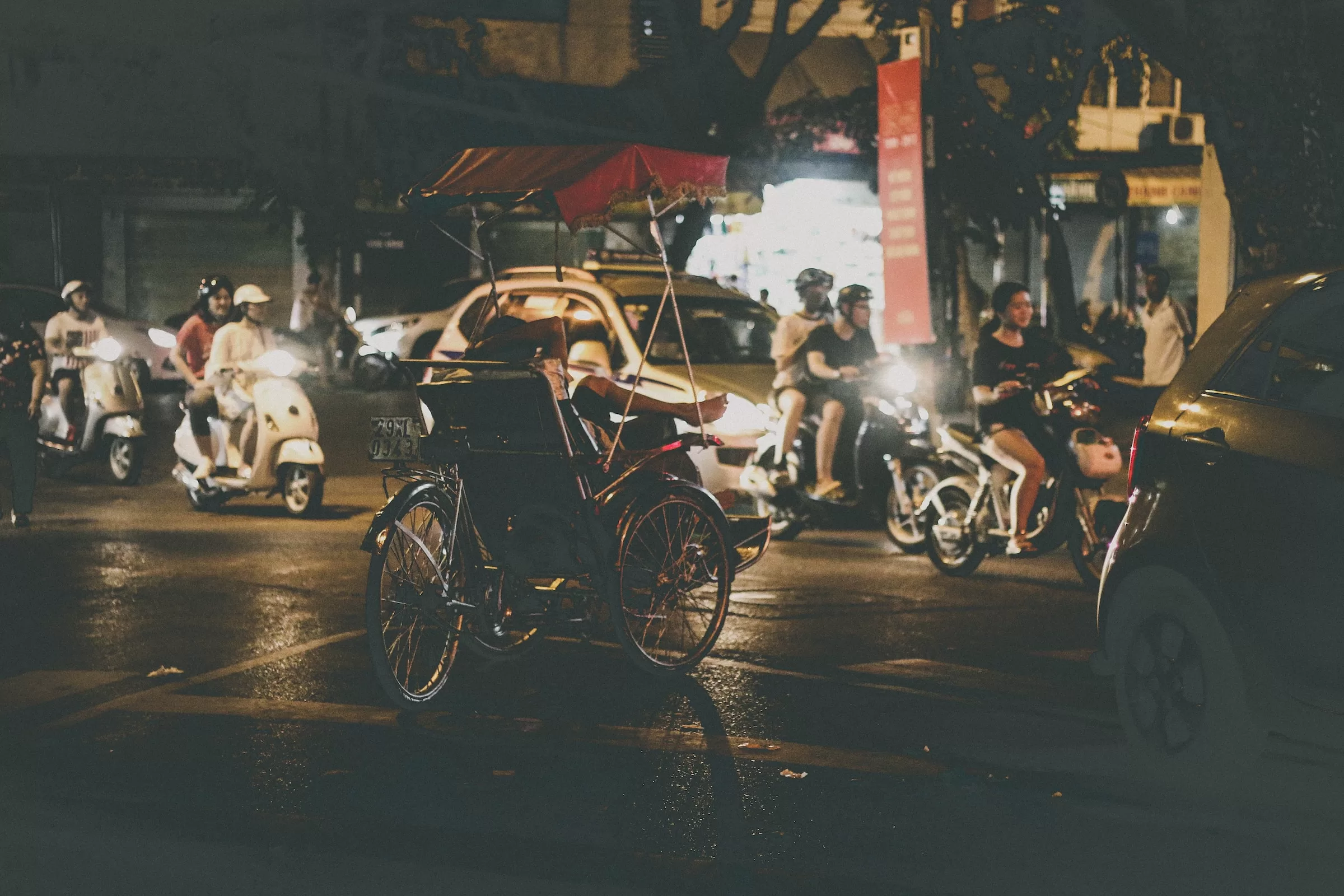 hanoi nightlife guide